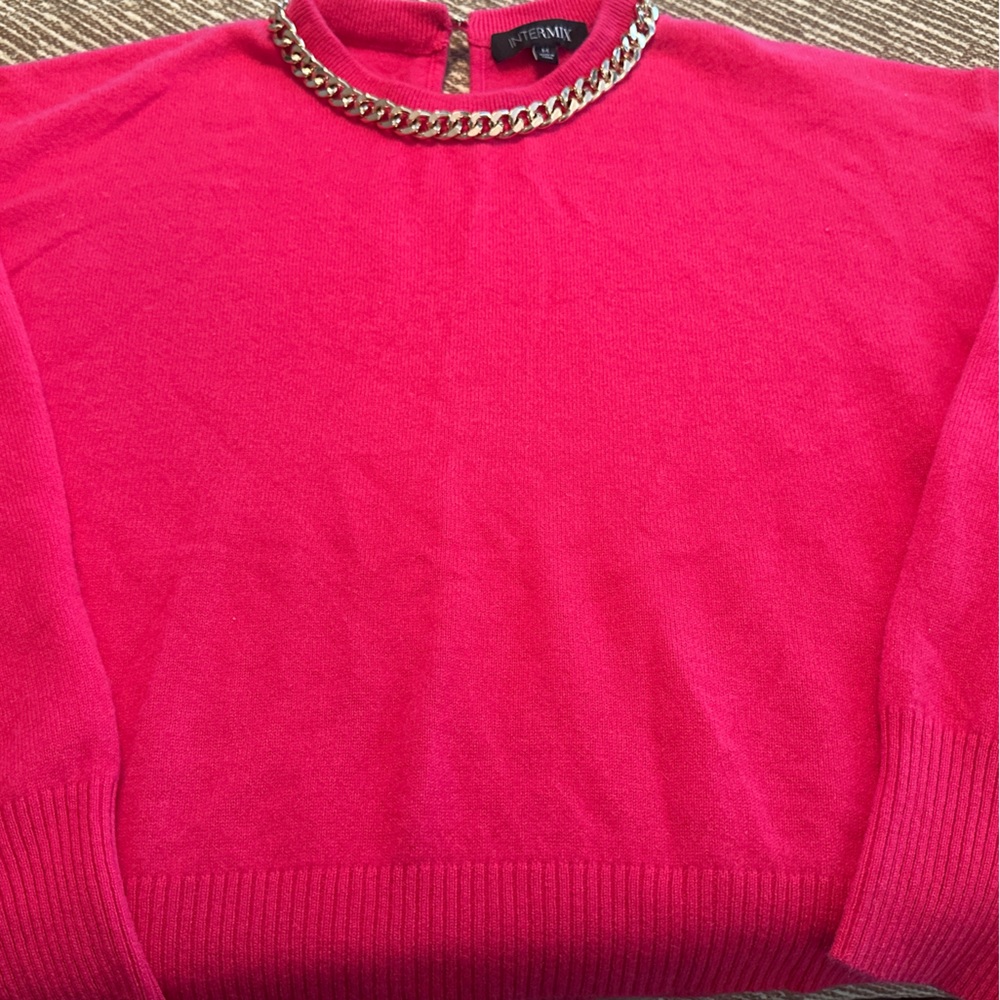 Intermix 100% Cashmere sweater size M Hot Pink NWOT - Picture 3 of 5